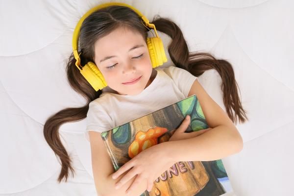 Audiobooki dla dzieci - za czy przeciw?