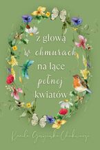 z głową w chmurach na łące pełnej kwiatów