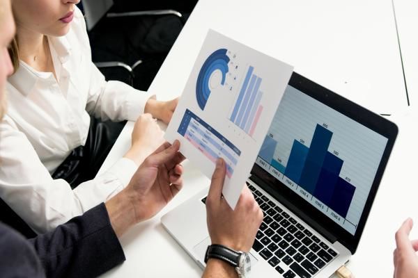 Ile zarabia Data Scientist?